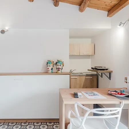 Bed & Breakfast Torre Letus